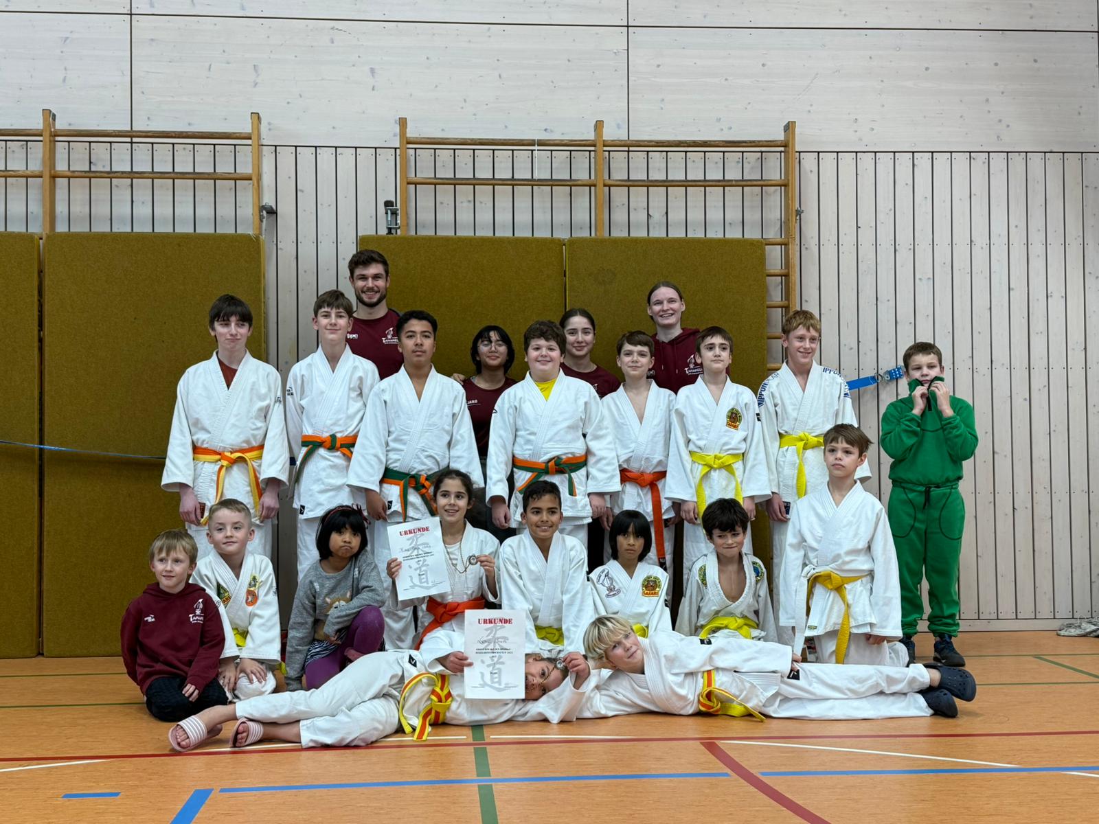 Read more about the article Viele Medaillen bei den Bezirks-Einzelmeisterschaften der u11/u13/u15